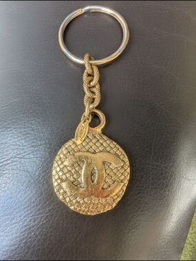 Made in France Vintage Chanel CC Logo Basket Weave Gold Tone Keychain Bag Charm